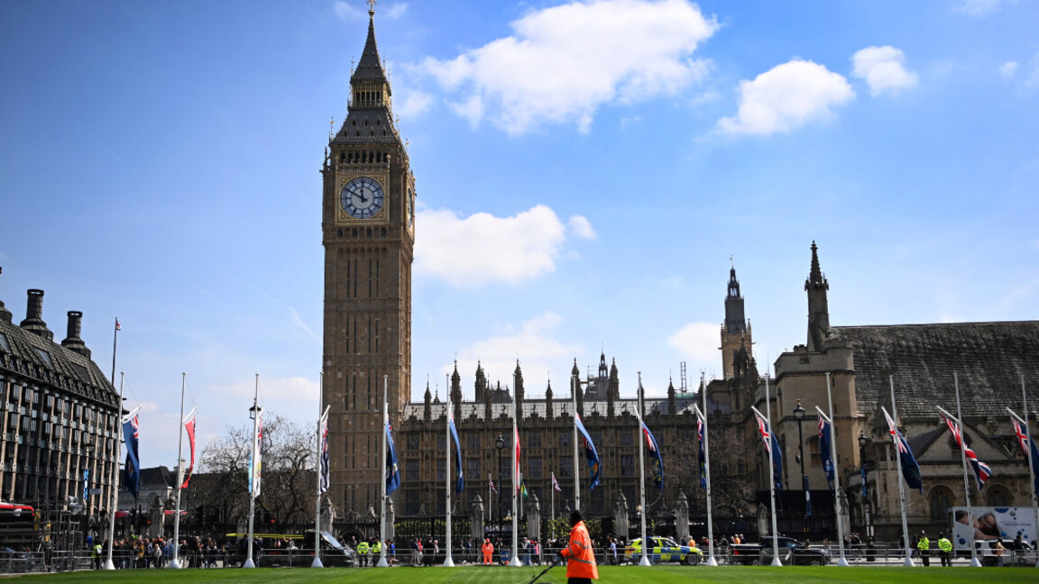 Граждани на Руанда получили бежански статут на Острова