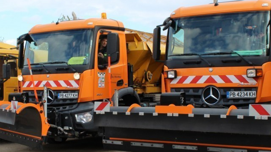 Техника и екипи на „Чистота“ са в готовност да обработват улиците на Пловдив