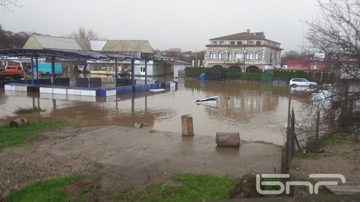 BG-ALERT беше задействан в Крумовград и Кирково заради опасност от наводнения