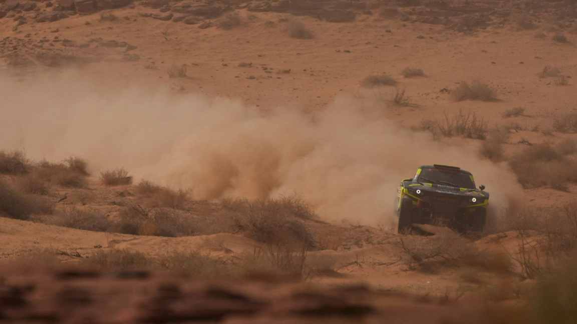 Южноафриканец поведе на Рали Дакар...