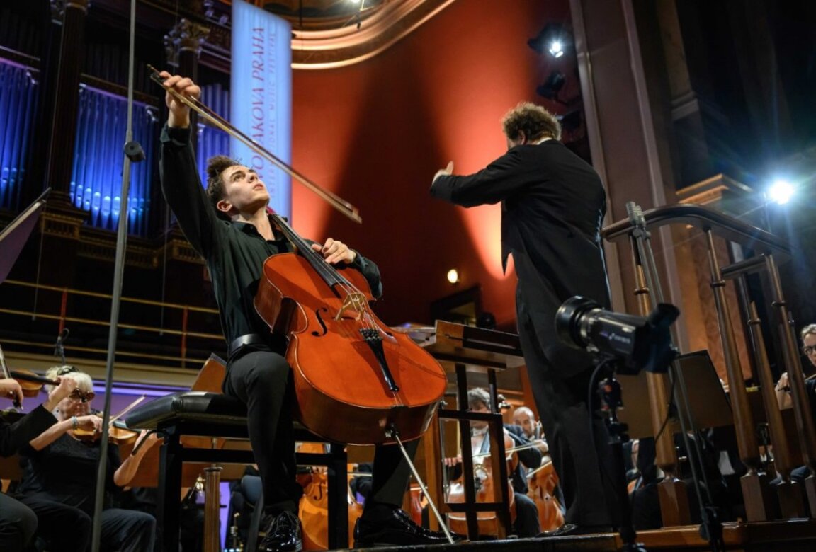 Дарин Ламбрев с Трета награда в конкурса...