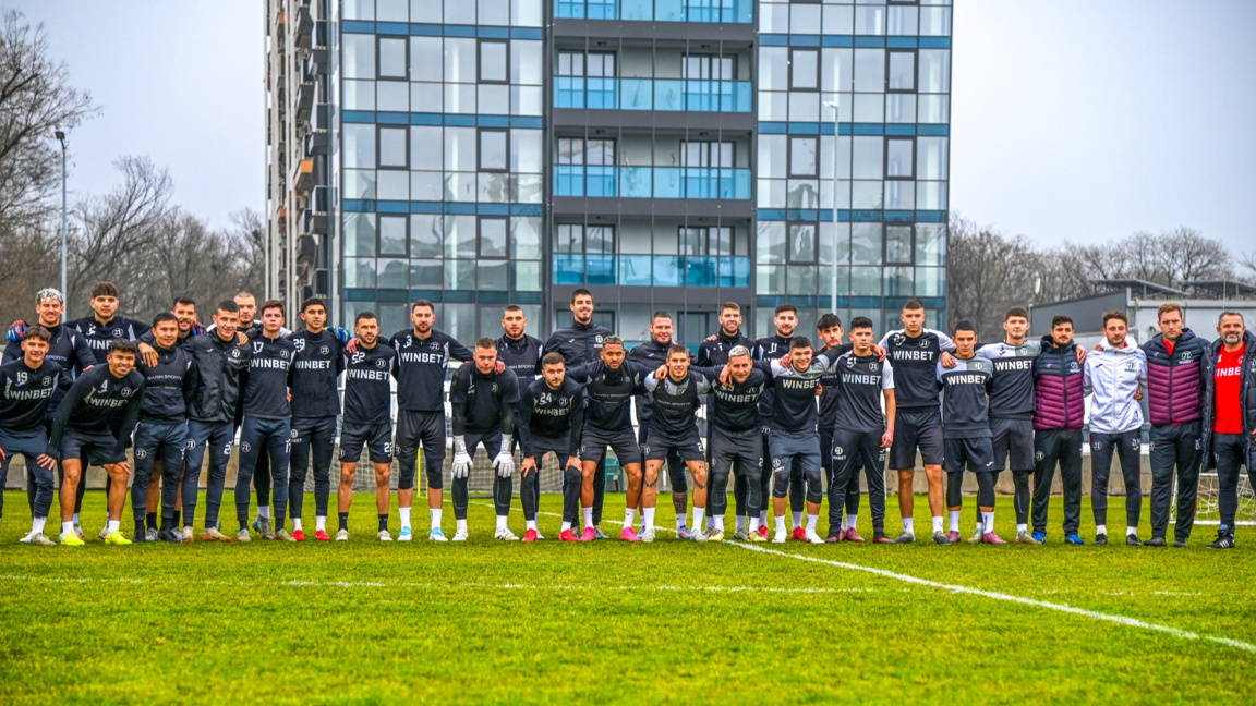 "Локомотив" направи първа тренировка за годината