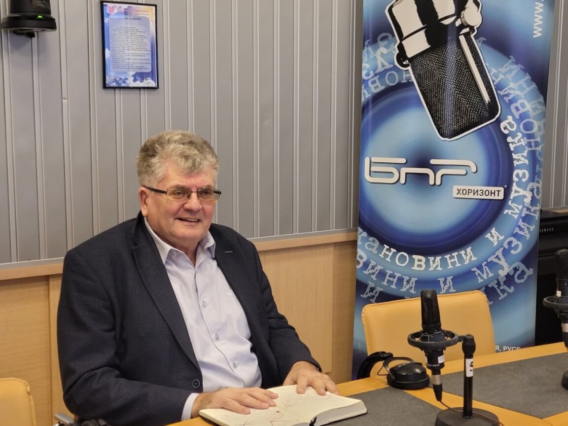 Еленко Божков: Правителството поставя каруцата пред коня с решението за 7-и блок на "Козлодуй"